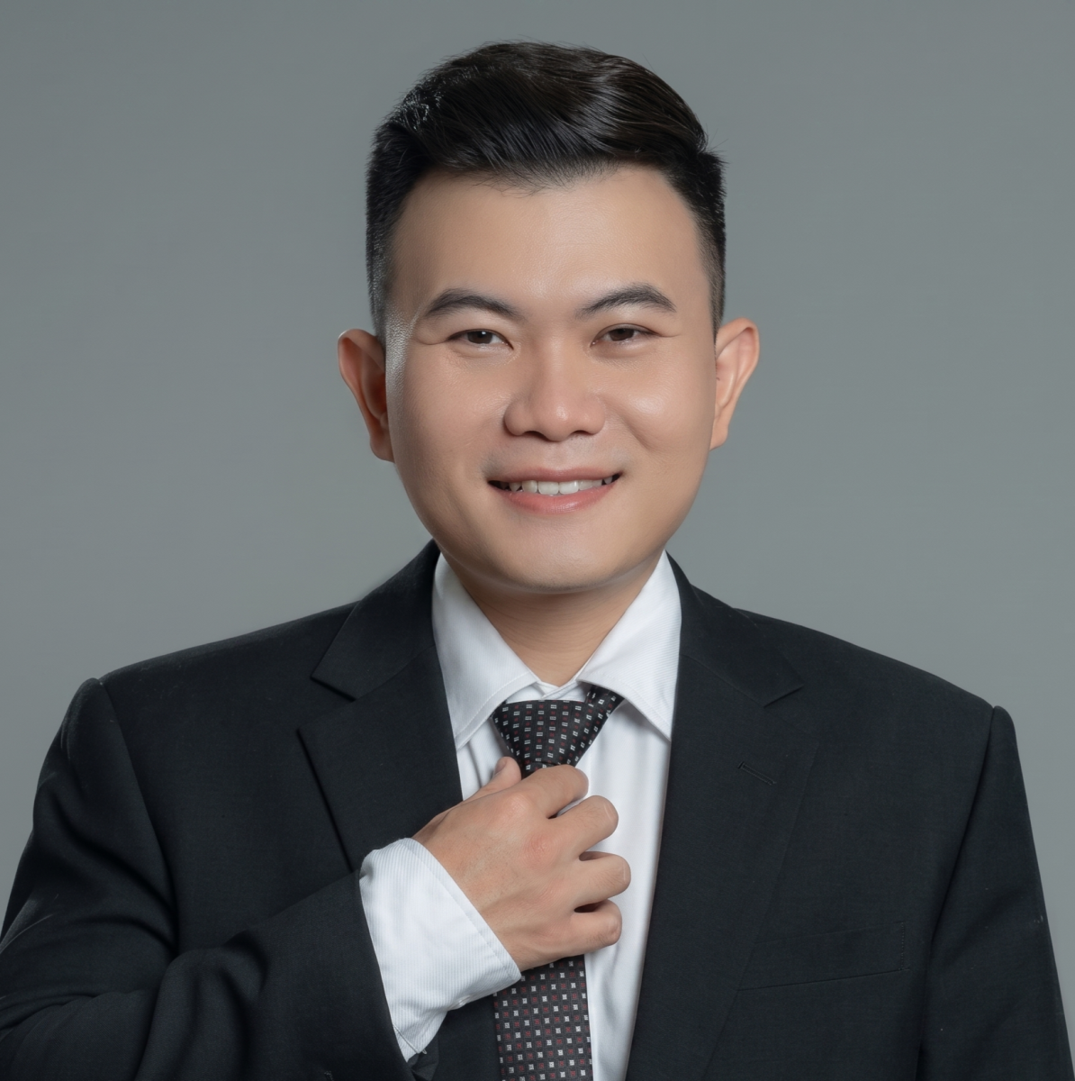 Thạc sĩ Huỳnh Quang Nguyên