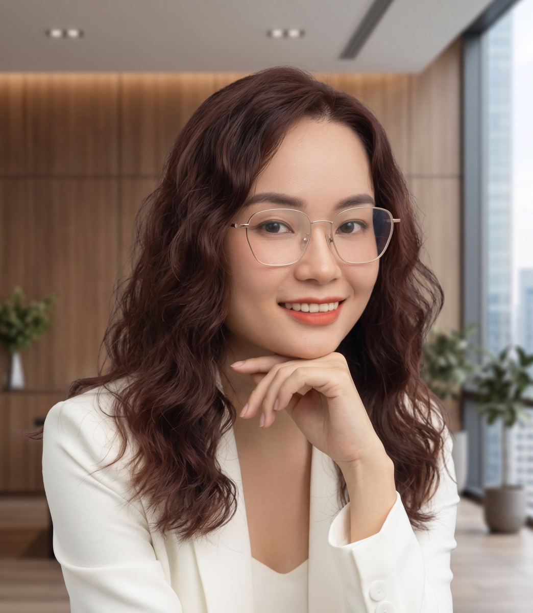 Bà Phạm Mỹ Linh