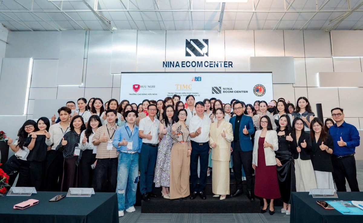 Khai giảng Lớp Bồi dưỡng nghiệp vụ Livestream Khóa 10